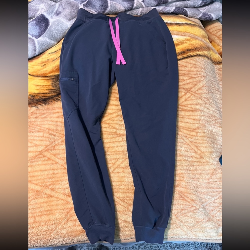 Night sky figs jogger scrub pants high waisted size medium